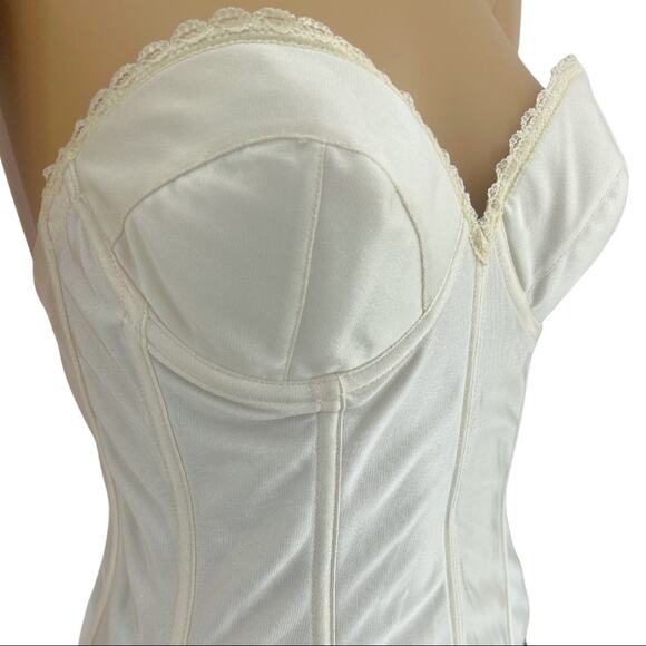 Empire Intimates (36B) American VINTAGE 70s Cream Ivory Corset DEADSTOCK C04 - Picture 1 of 7